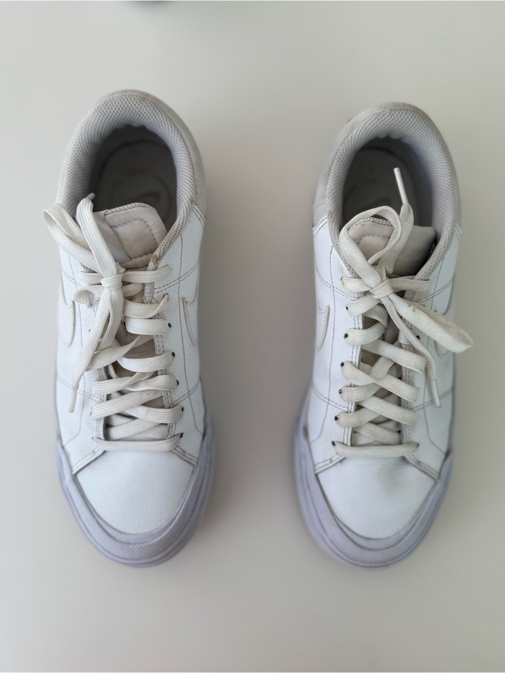 Nike Women's Court Legacy Lift sneakers - size 9